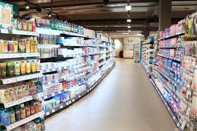 Wattenscheider Rewe-Markt Mokanski feiert Wiedereröffnung: Neues Einkaufserlebnis in Bochum - Bochum
