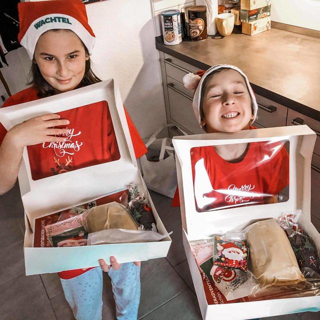 Und auch wenn dank Plätzchensets Zuhause gebacken wurde - Spaß machte es allen.