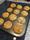 Apfel-Zimt-Muffins passen wunderbar zu dieser Zeit im Jahr. | Foto: Margot Gutsche