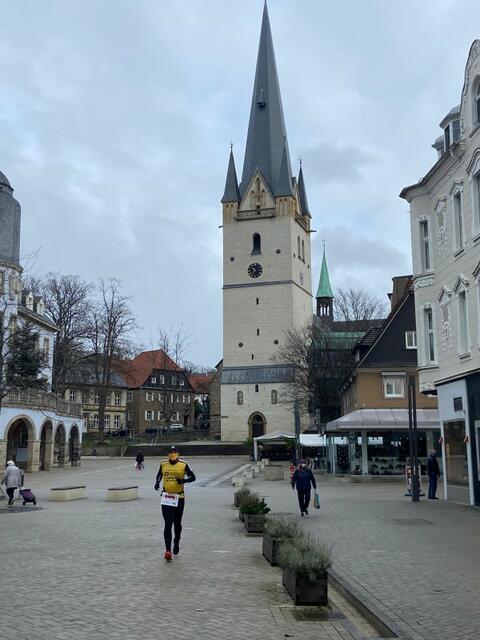 Die ersten Laufschritte auf der Bahnhofstrassse!