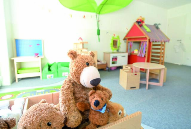 Es wird dringend an die Eltern appelliert, ihre Kinder, wann immer möglich, selber zu betreuen. Kindertageseinrichtungen bleiben jedoch grundsätzlich geöffnet und auch für individuelle Betreuungsangebote (beispielsweise für Familien, bei denen beide Elternteile in systemrelevanten Berufen arbeiten) soll weiter gesorgt werden. Foto Köhring/KP