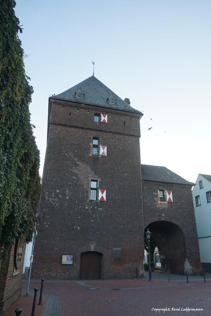 Viele Fotos vom Schelmenturm gibt es auch online von BürgerReporter Rene Leddermann auf www.lokalkompass.de/350084.