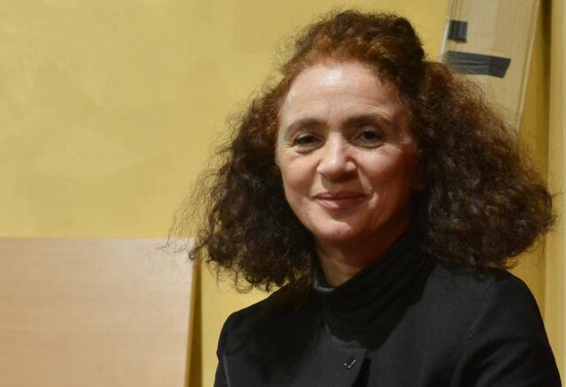 Galeristin und Vorsitzende des Vereins "Kultur-Pipeline e.V." Irma Gublia richtete das Spendenkonto ein.