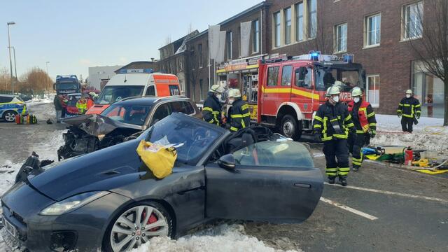Ortskundige wurden gebeten, die Unfallstelle weiträumig zu umfahren. Foto: privat