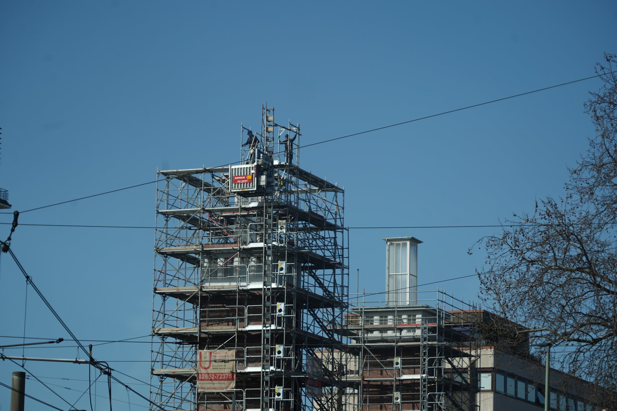 Das Gerüst wird abgebaut Duisburg