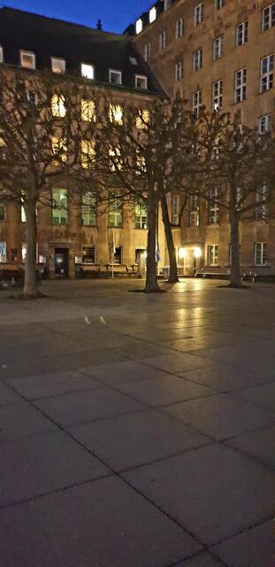 Um Ansammlungen zu meiden wurde kaum über diese wunderbare Aktion berichtet.