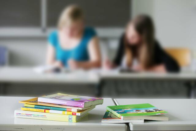 Die CDU Sundern setzt sich für Investition in Schulen ein und fordert dringend personelle Aufstockung. Professionelle Administrations- und Support-Strukturen für die Schulen werden auch über die Corona-Zeit hinaus immer wichtiger.