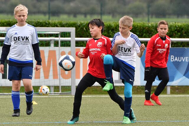 Dürfen Kettwiger und Mintarder Kinder weiterhin draußen kicken?
Foto: Bangert