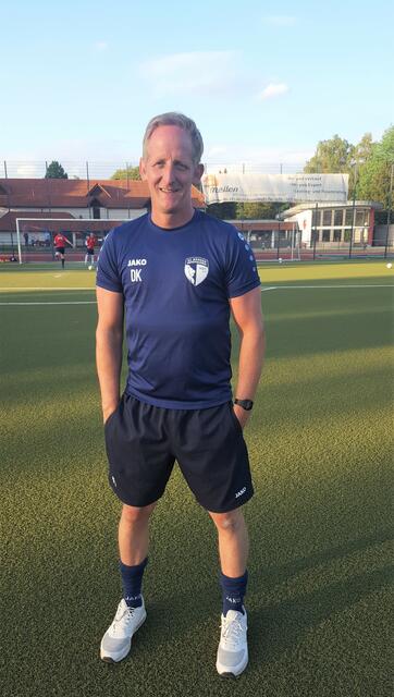 Wer weiß schon, wie lange Danny Konietzko bereits Cheftrainer des SC Werden-Heidhausen ist?
Foto: Henschke