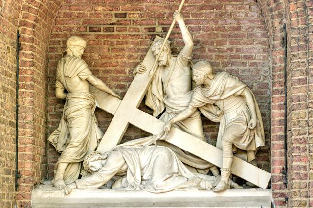 Kreuzweg Im Kevelaerer Marienpark Via Crucis Emmerich Am Rhein