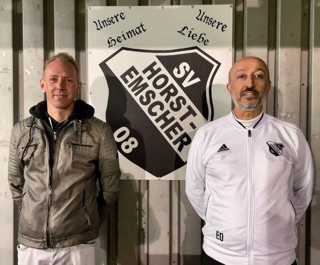 Erhan Ozan alias Ötsch und Christian Greve alias Johny bleiben weiterhin das Trainerteam der 3. Mannschaft bei Horst 08. | Foto: Uwe Nowitzki 