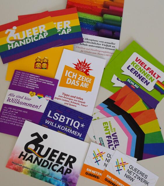 Info-Material kann auf Wunsch über die Gleichstellungsbeauftragten zur Verfügung gestellt werden.