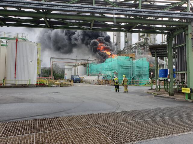 Die Feuerwehr brachte den Brand unter Kontrolle.