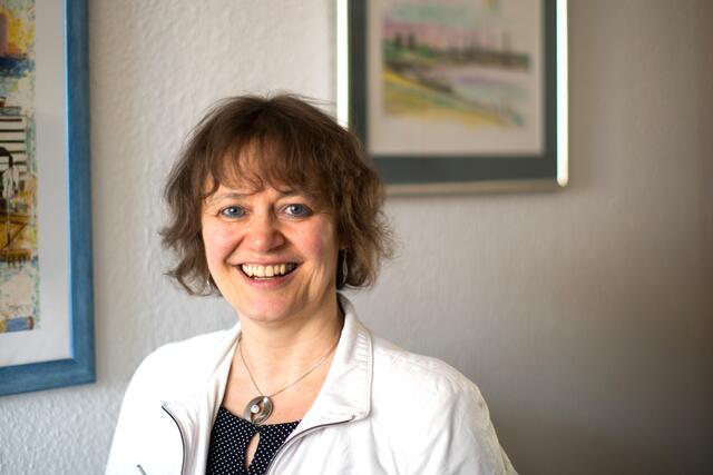 Kantorin Annette Erdmann lädt zum offenen Online-Singen ein.
Foto: Rolf Schotsch