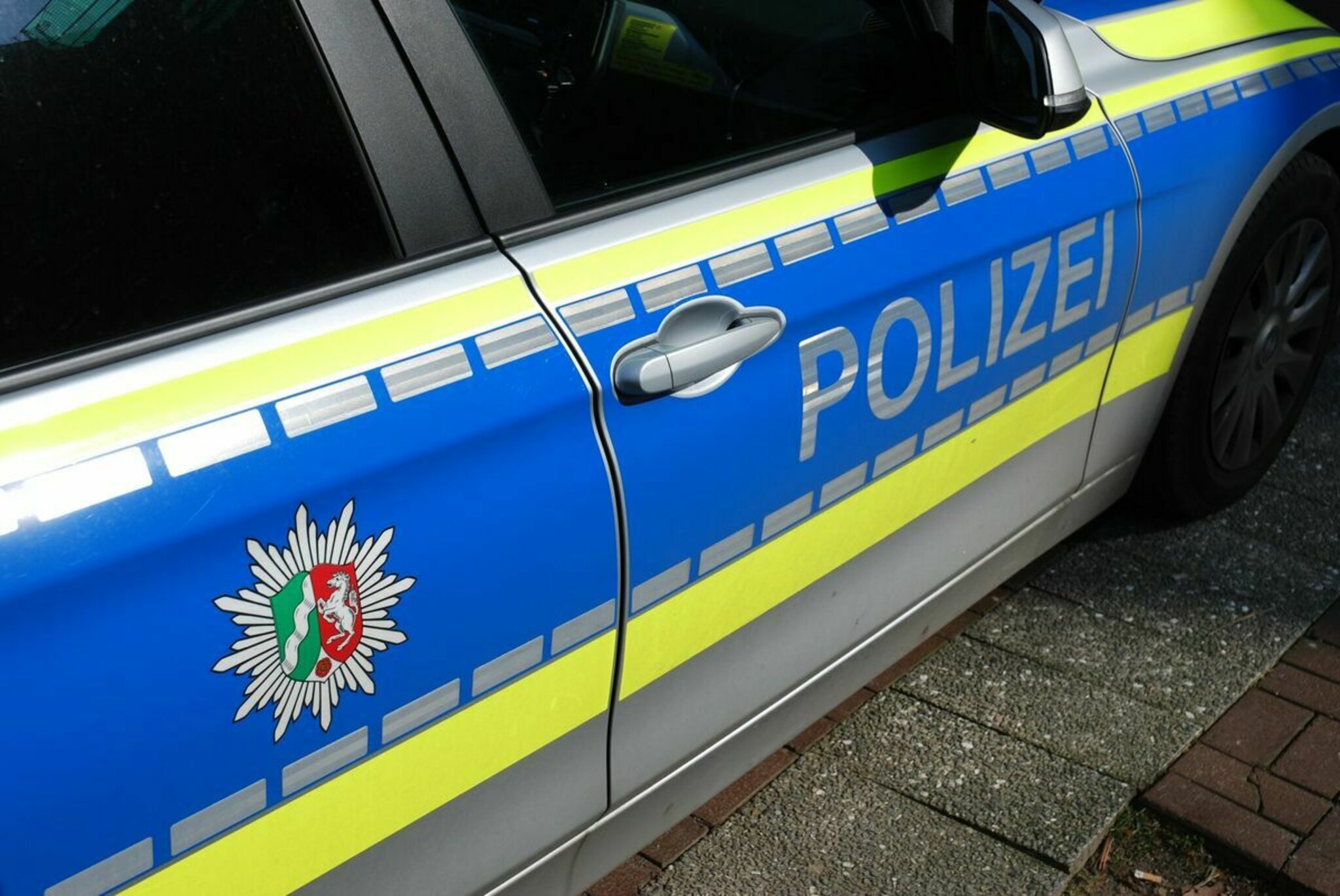 Eine Verletzte bei Unfall an der Langehegge in Marl: Zwei Autos nach