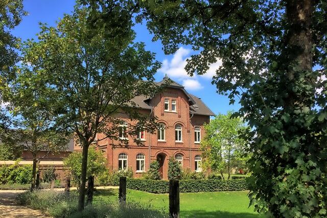 "Alter Apfelhof" in Meerbusch