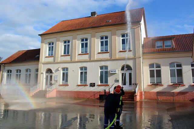 Foto  © Jürgen Thoms - Aus der Serie: Unterwegs mit Renate Nick bei der Jugendfeuerwehr in Unna-Massen 