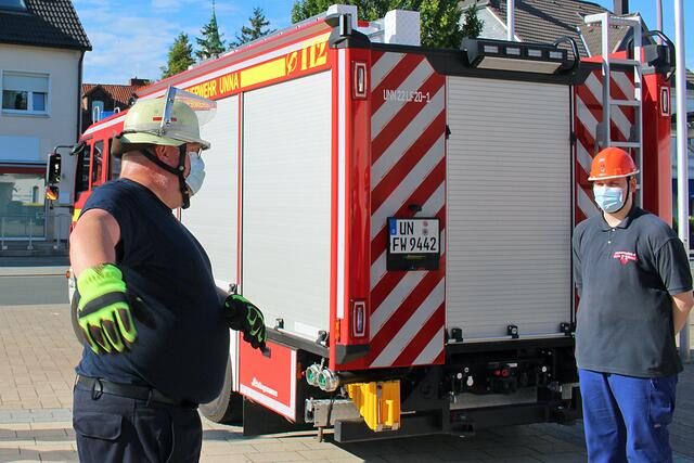 Foto  © Jürgen Thoms - Aus der Serie: Unterwegs mit Renate Nick bei der Jugendfeuerwehr in Unna-Massen  