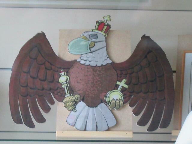 Der WP- Coronavogel wartet auf das Ende der Coronazeit.