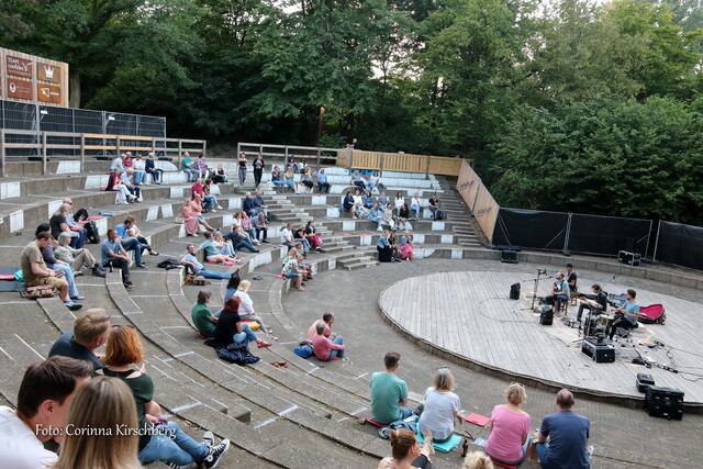 Der Bürgerpark Maria Lindenhof ist als Ausflugsziel beliebt und bietet Platz für Konzerte und Veranstaltungen. Gleichwohl ist der Stadt bewusst, dass das nächtliche Geschehen in den Blick genommen werden muss.