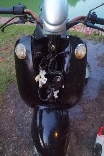 Die Ermittlungen zum Eigentümer des Rollers dauern noch an.