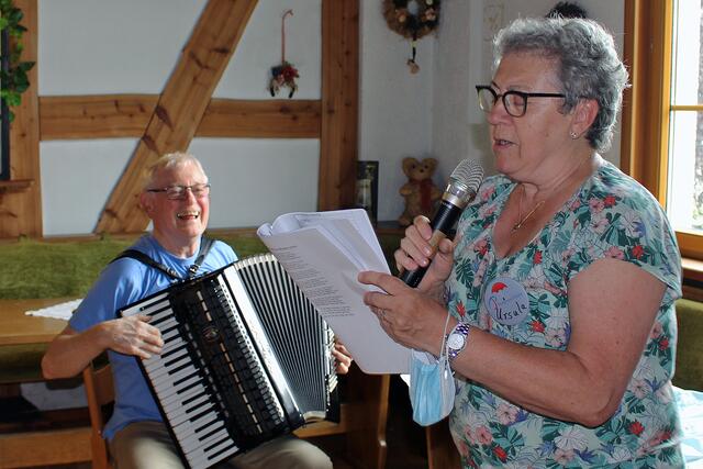 Foto  © Jürgen Thoms - Sommerfest 2021 des Parkinson Forums Unna e.V. im Landhaus Püttmann 