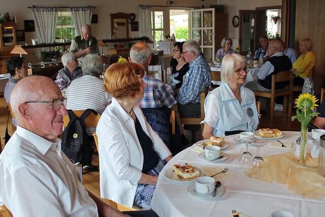 Foto  © Jürgen Thoms - Sommerfest 2021 des Parkinson Forums Unna e.V. im Landhaus Püttmann 