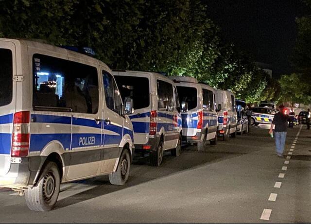 Großeinsatz wegen illegalem Glücksspiel in Bergkamen.