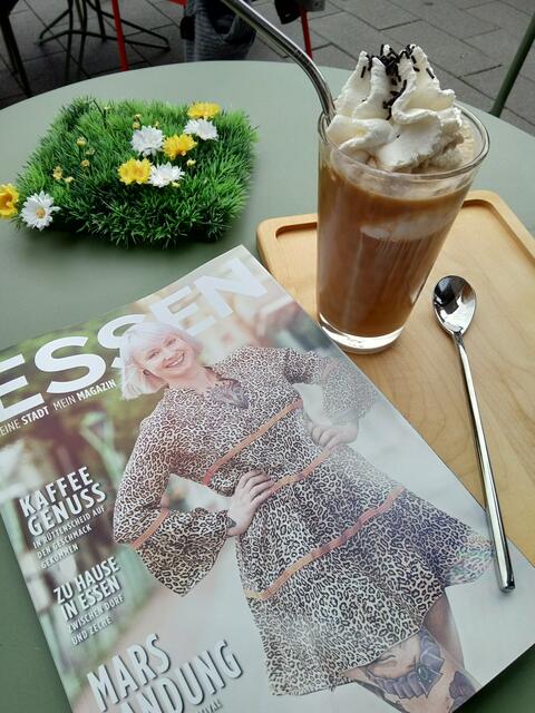 Lokalzeitschriften lesen....