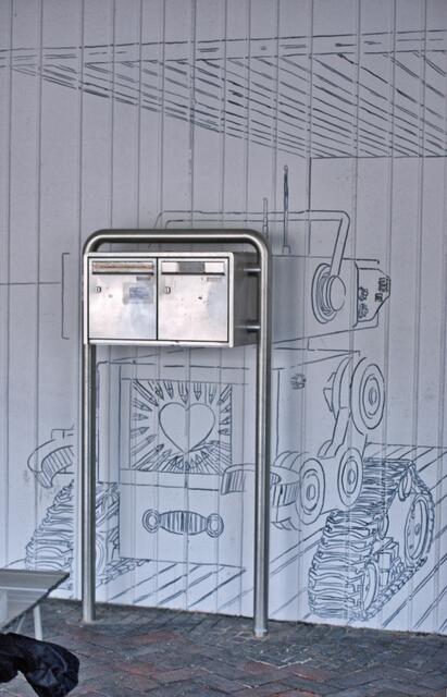 1. Maltag
So ziemlich mein erstes Bild von diesem Event. Viel ist noch nicht zu erkennen. Also mal abwarten ...

1st painting day
Pretty much my first picture from this event. Not much can be seen yet. So wait and see ... | Foto: Samara Blue Urbex Art