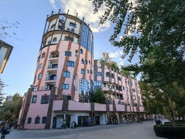Hundertwasserhaus Magdeburg | Foto: Gunter Finck, Mülheimer Kunstverein KKRR