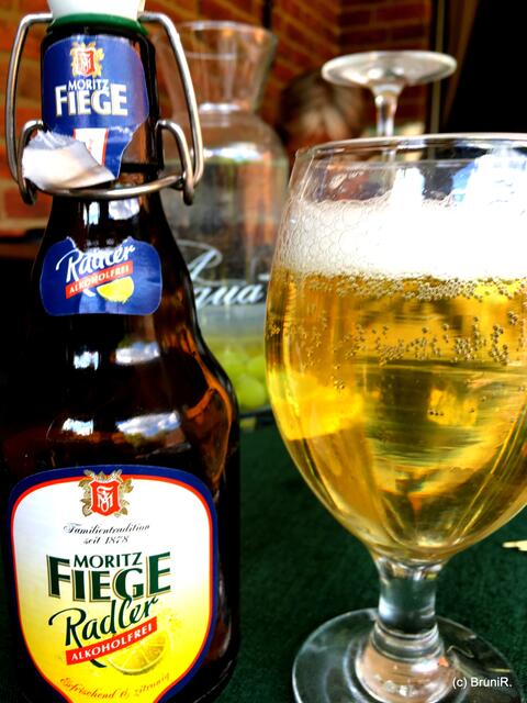 FIEGE... natürlich (als Autofahrer) alkoholfrei!!!
