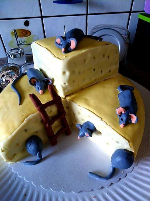 Schon gehört Luzie hat Geburtstag, bitte weiter sagen.