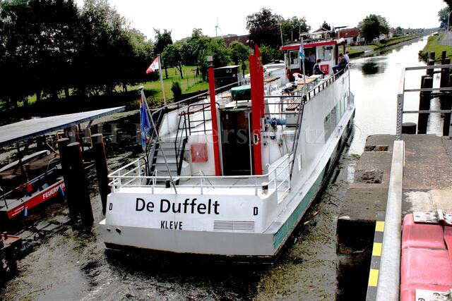 De Duffelt am 16. August 2011 in der Briener Schleuse.