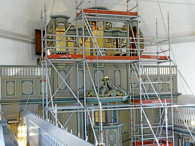 Blick auf die Ibach-Orgel in der Alten Kirche Velbert von der Empore aus. | Foto: Dabitsch