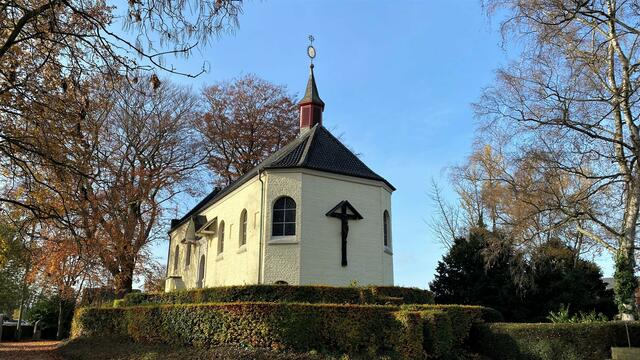 Die Kapelle von Osten.