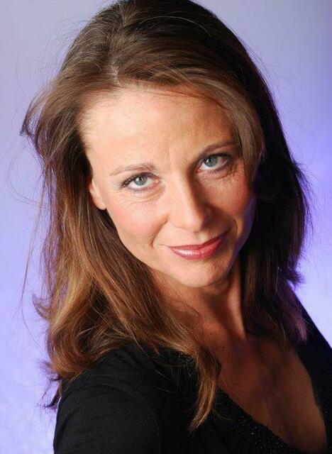 Die Pianistin Susanne Wendel studierte in Mannheim.