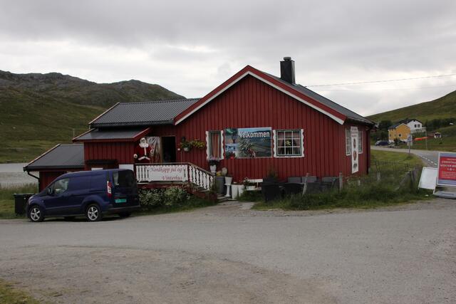 Hönigsvåg; Das winzig kleine und nördlichste Fischerdorf der Welt. | Foto: Patrick Jost