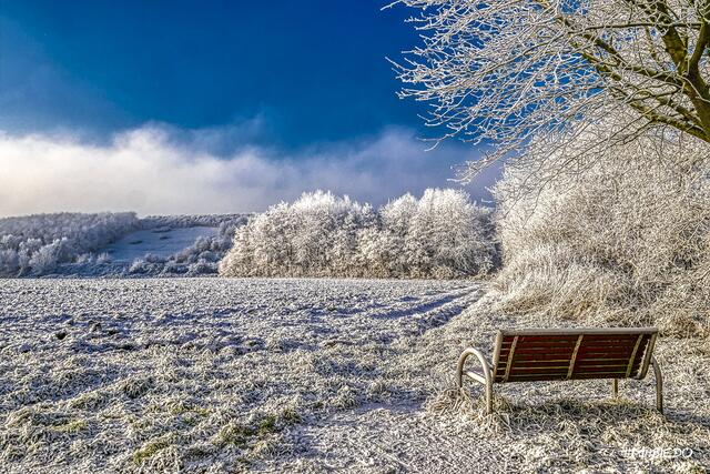 Winterlicher Blick auf den Deusenberg