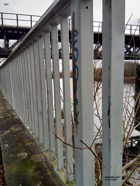 in Essen-Steele, Dezember 2021...das JAHR geht zu ENDE...ANDERS´ als wir gehofft hatten