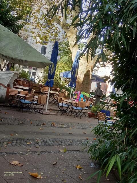 in Essen, Isenbergplatz :-)