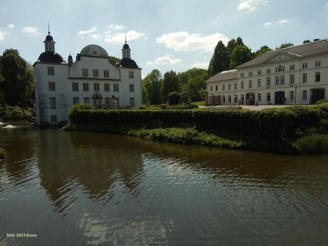 WASSER und SCHLOSS