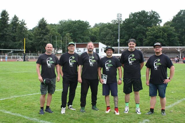 Weiter am Ball: das Seniors-Trainerteam bleibt erhalten.