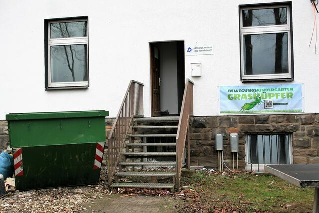 Noch ist der Umbau in vollem Gang, aber in wenigen Wochen steht der Einzug von 50 Grashüpfer-Kindern an. | Foto: Reiner Terhorst