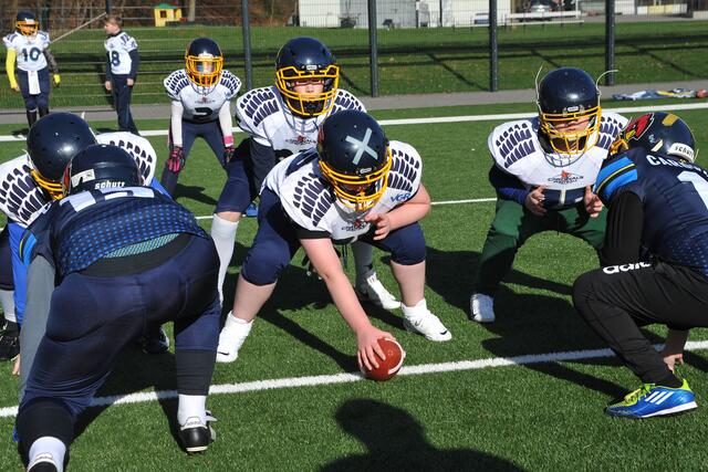 Früh übt sich, wer später mal beim Super Bowl dabei sein möchte.
Foto: Bangert 