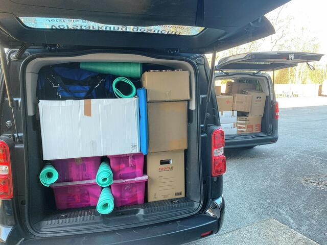  Mit vollem Kofferraum ging es an die polnisch-urkainische Grenze. | Foto: Brinkmann