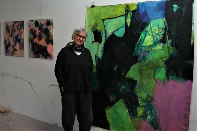 Annette Jellinghaus überzeugt mit Bildern zu „Nähe und Distanz“  | Foto: Lilo Ingenlath-Gegic