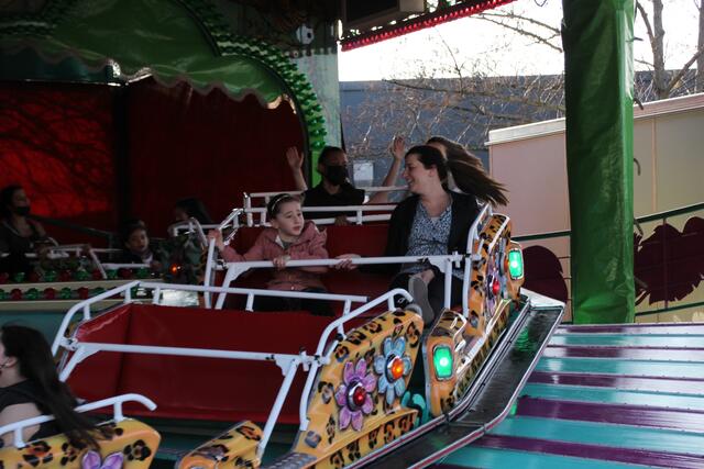 "Endlich wieder Kirmes!", heißt es ab heute in Witten-Annen. Bis Montag drehen sich dort die Karussells.
