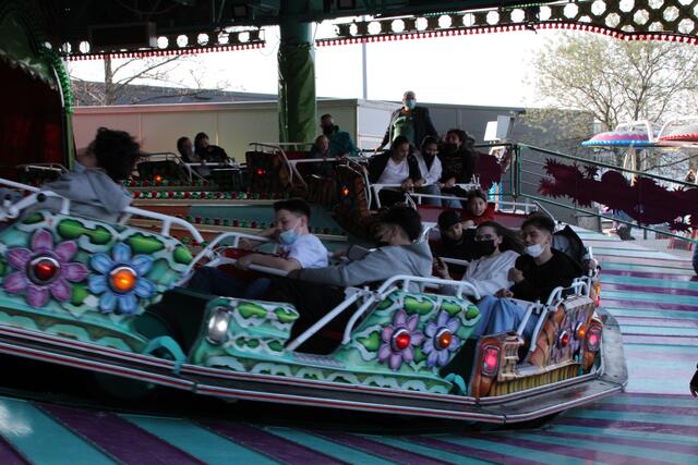 "Endlich wieder Kirmes!", heißt es ab heute in Witten-Annen. Bis Montag drehen sich dort die Karussells.