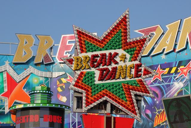 "Endlich wieder Kirmes!", heißt es ab heute in Witten-Annen. Bis Montag drehen sich dort die Karussells.